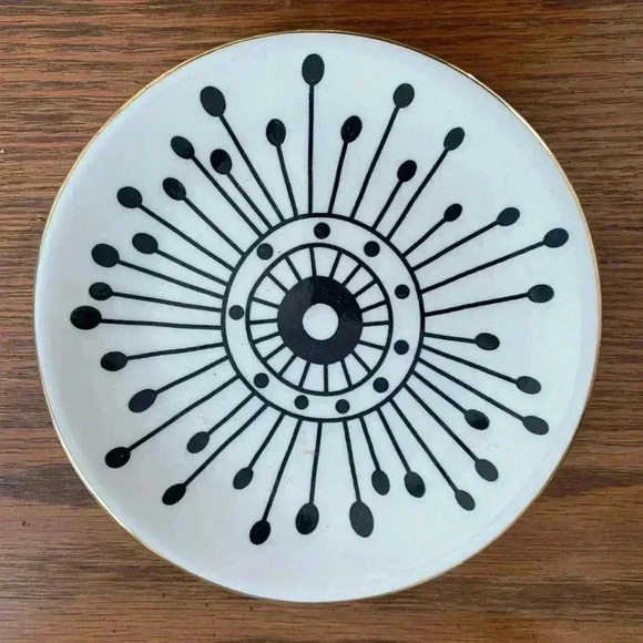 Domaci means home SoHo Stoneware Plate - Picture 3 of 3